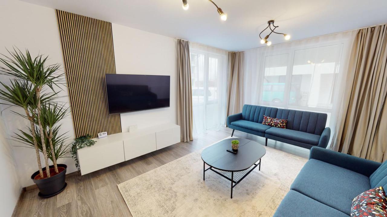 Apartment By The Lake Nr 4 Vrt Sibiu Bagian luar foto