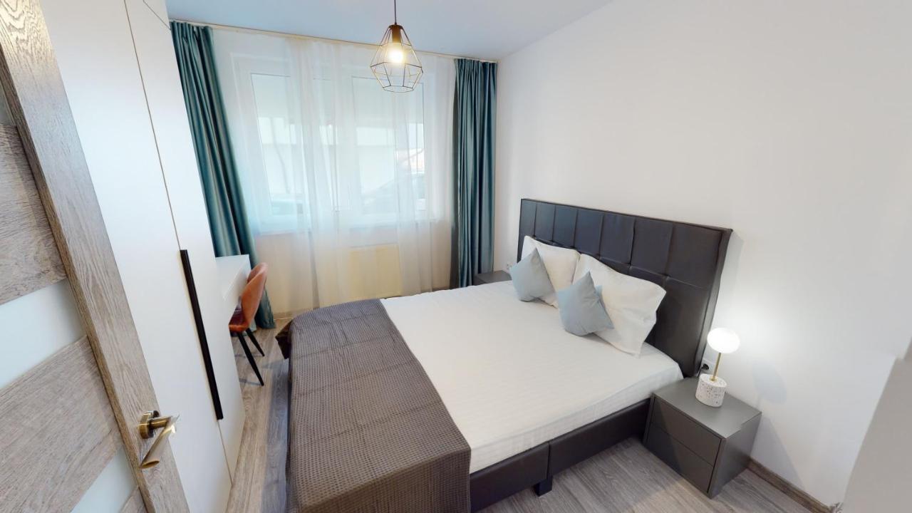 Apartment By The Lake Nr 4 Vrt Sibiu Bagian luar foto